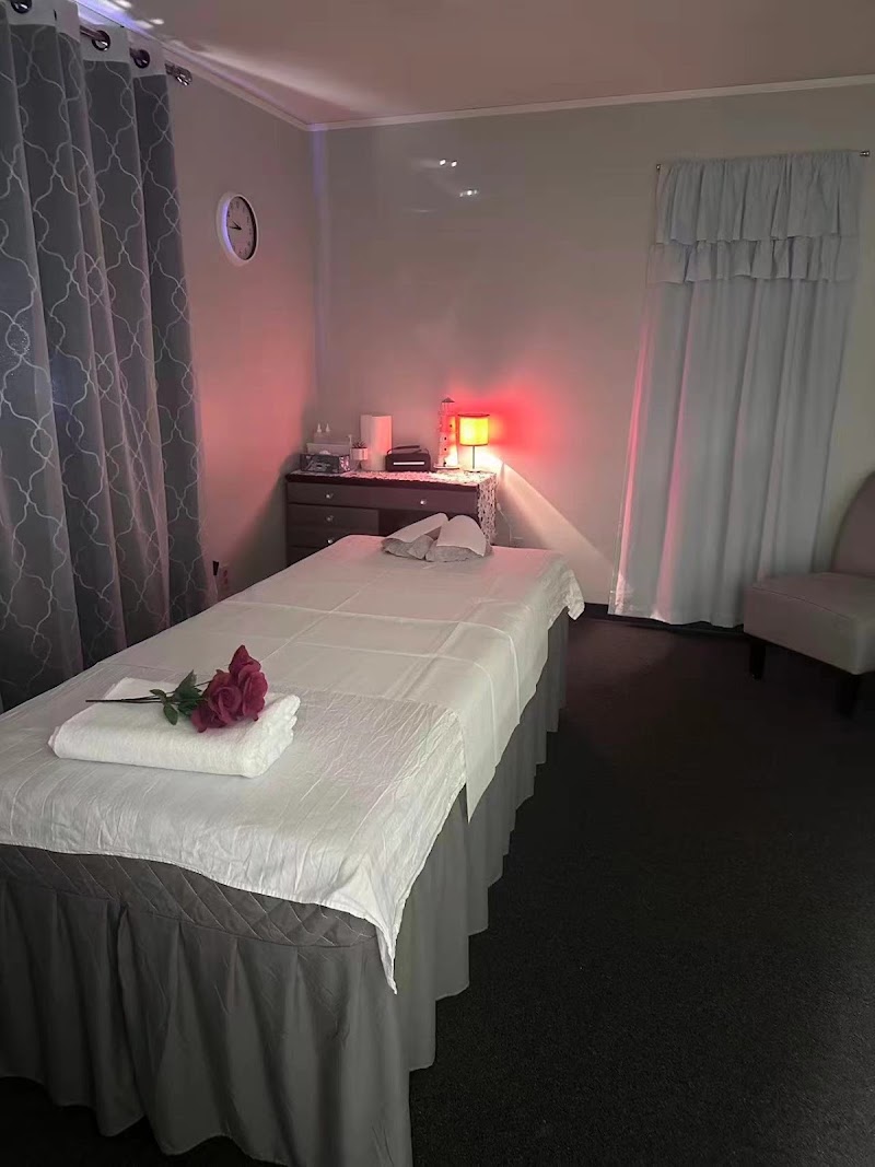 Island Oasis Spa, massage spa in Terre Haute, IN, photo 1 of 7