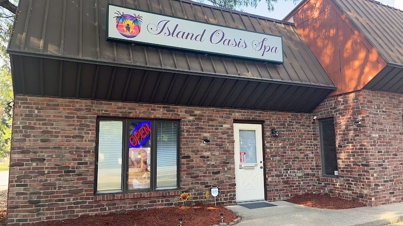 Island Oasis Spa, massage spa in Terre Haute, IN, photo 2 of 7